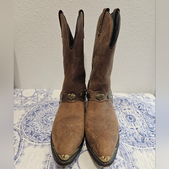 Authentic Cowgirl Boots - Picture 2 of 5